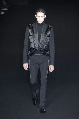 Look 1